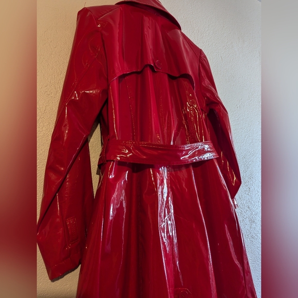Vintage Red Trench Coat - Picture 15 of 16